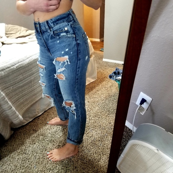 Very high waisted ankle straight distressed jeans - Picture 3 of 6